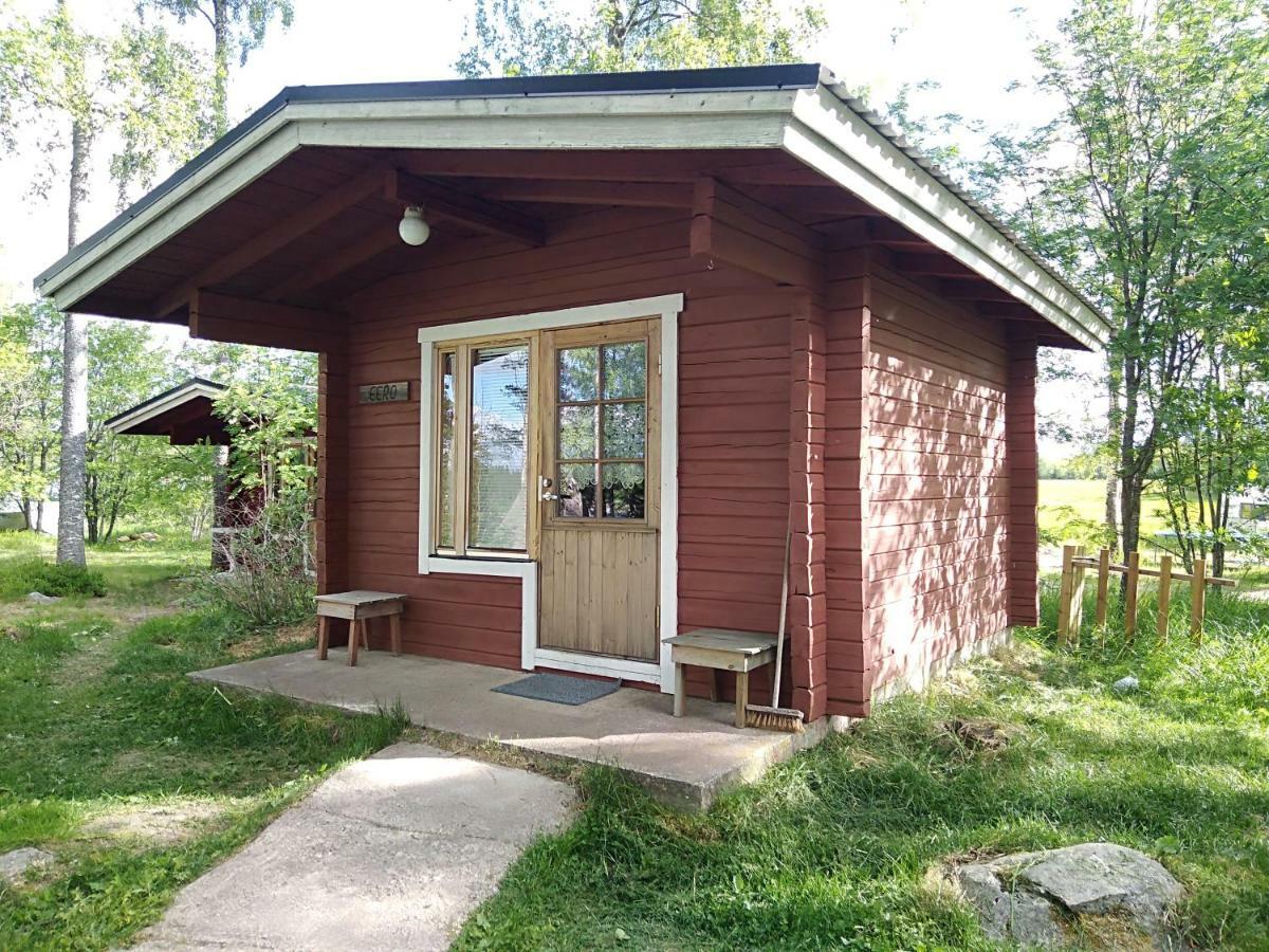 Pirttiniemen Lomakylae Hotel Muurasjärvi Exterior foto
